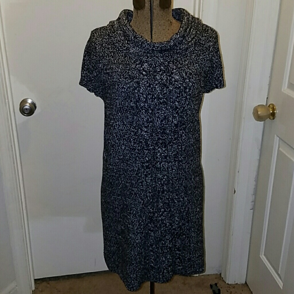 Style & co. Black/white sweater dress size M